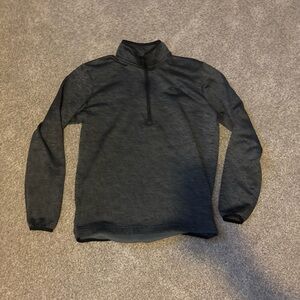 Under Armour Sweatshirt